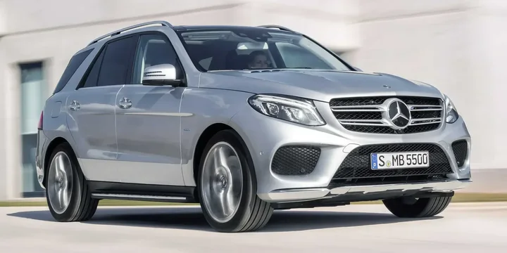 2016 Mercedes-Benz 2016-mercedes-benz-gle-500-e-7g-tronic-plus main image