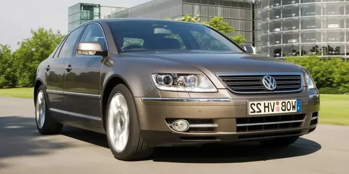 2008 Volkswagen 2008-volkswagen-phaeton main image