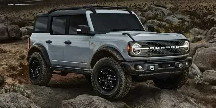 2021 Ford 2021-ford-bronco-suv-4-door-27-v6-ecoboost-e-4wd-selectshift-10-speed-335ps main image