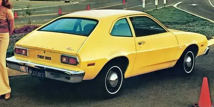 1977 Ford 1977-ford-pinto-sedan-2-door-23-90ps main image
