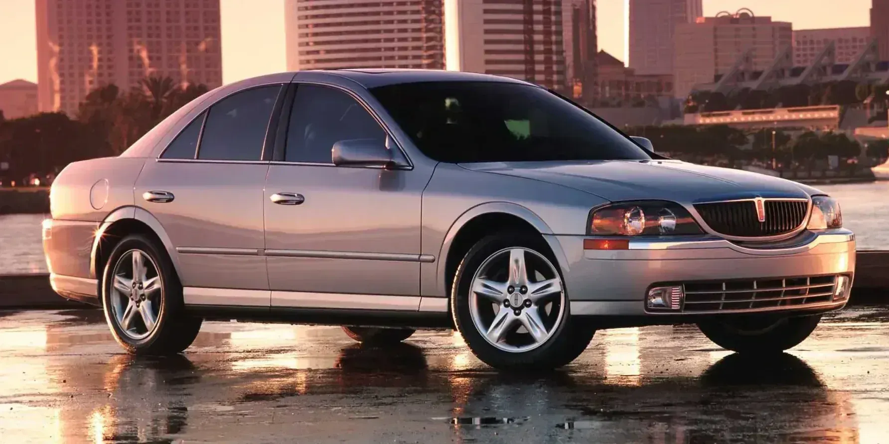 2000 Lincoln LS V8 photo 1