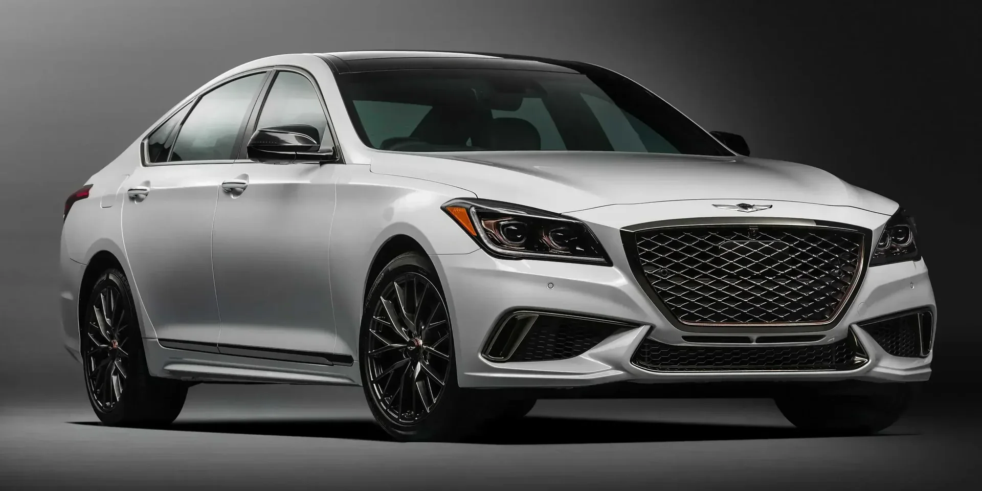 2017 Genesis G80 photo 1