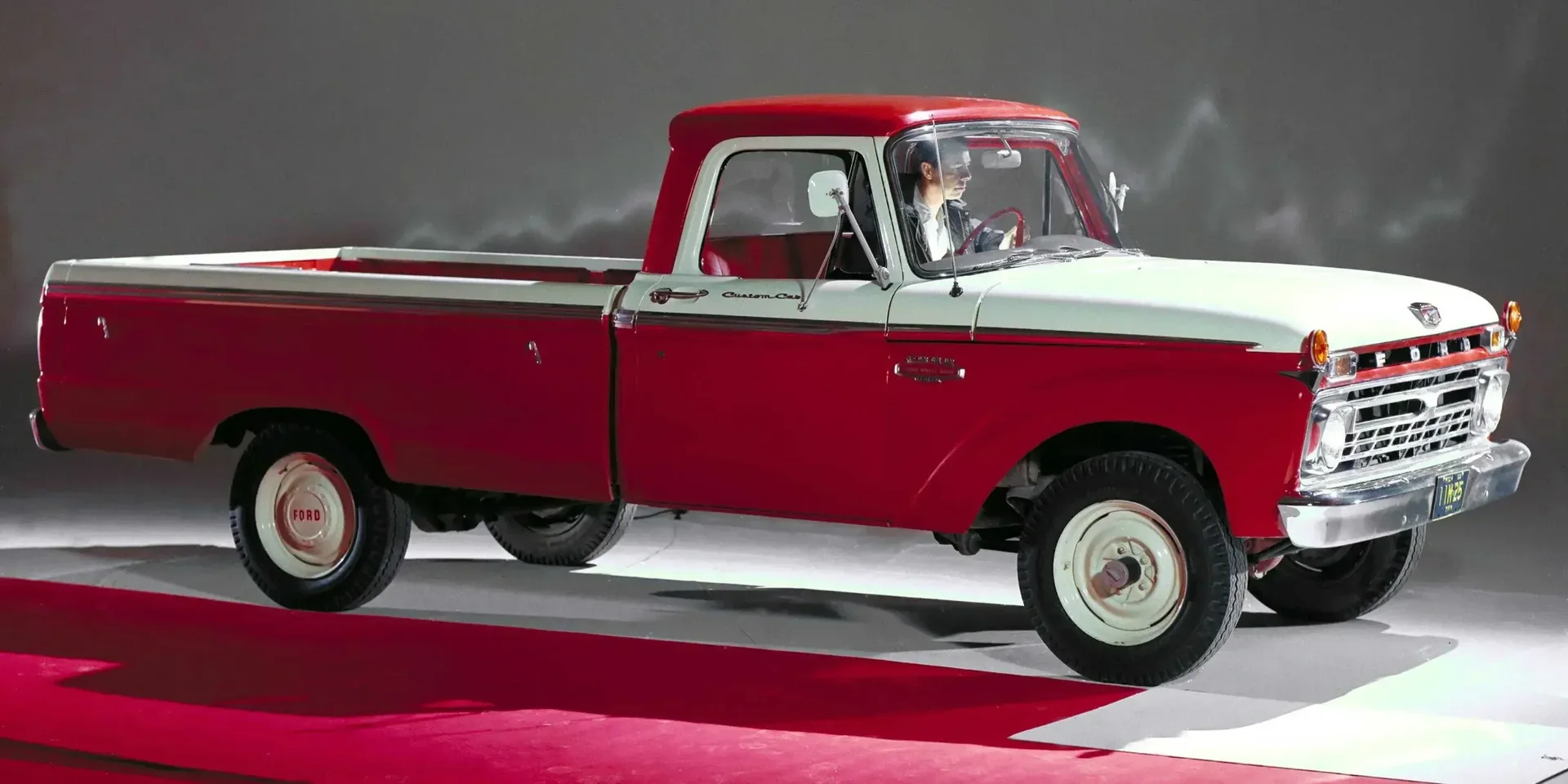 1966 Ford F-Series F-100 photo 1