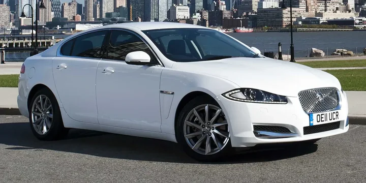 2013 Jaguar 2013-jaguar-xf-sedan-jaguar-xf-22-tdi4-automatic-8-speed-163ps main image