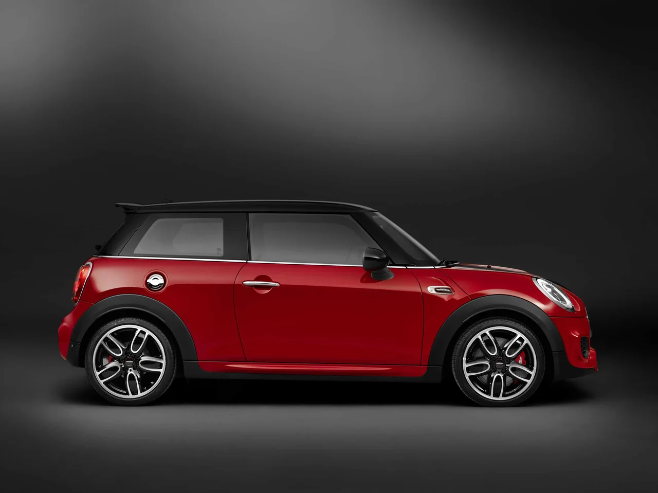 Exterior 2