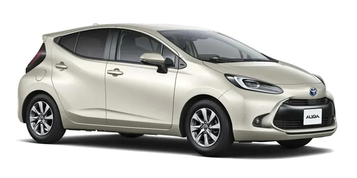 2026 Toyota 2026-toyota-aqua main image