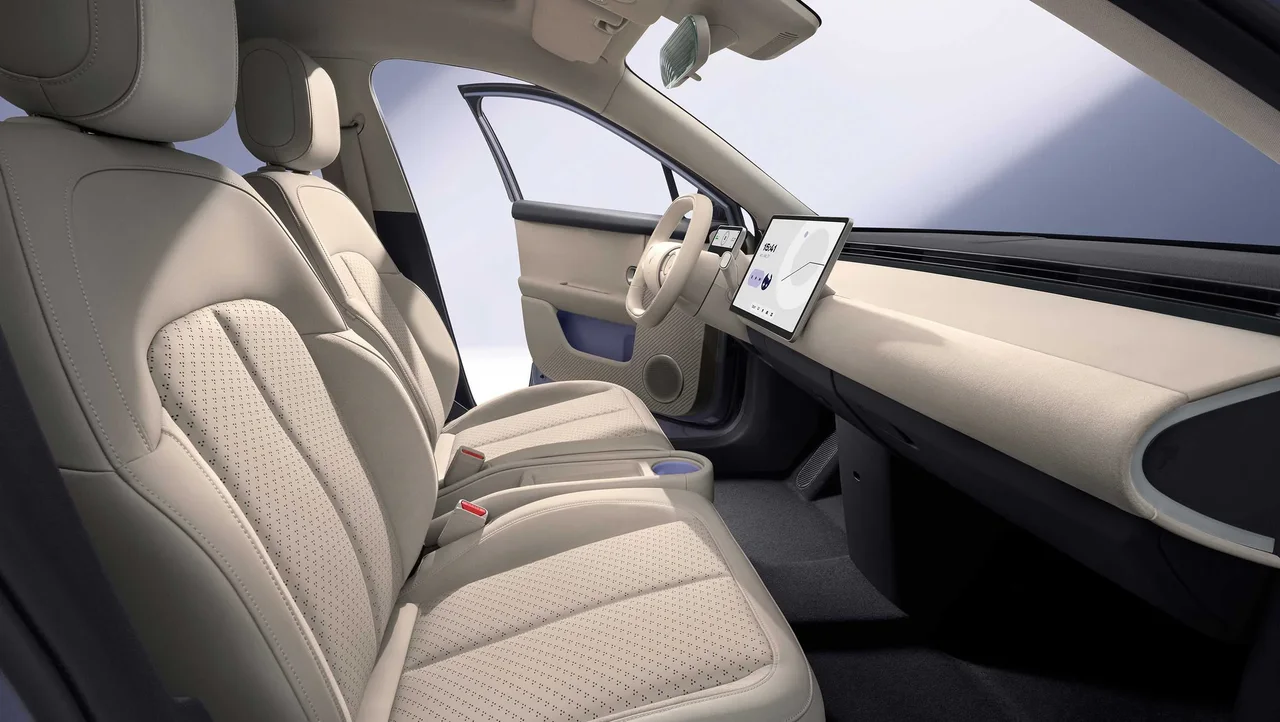 Interior 2