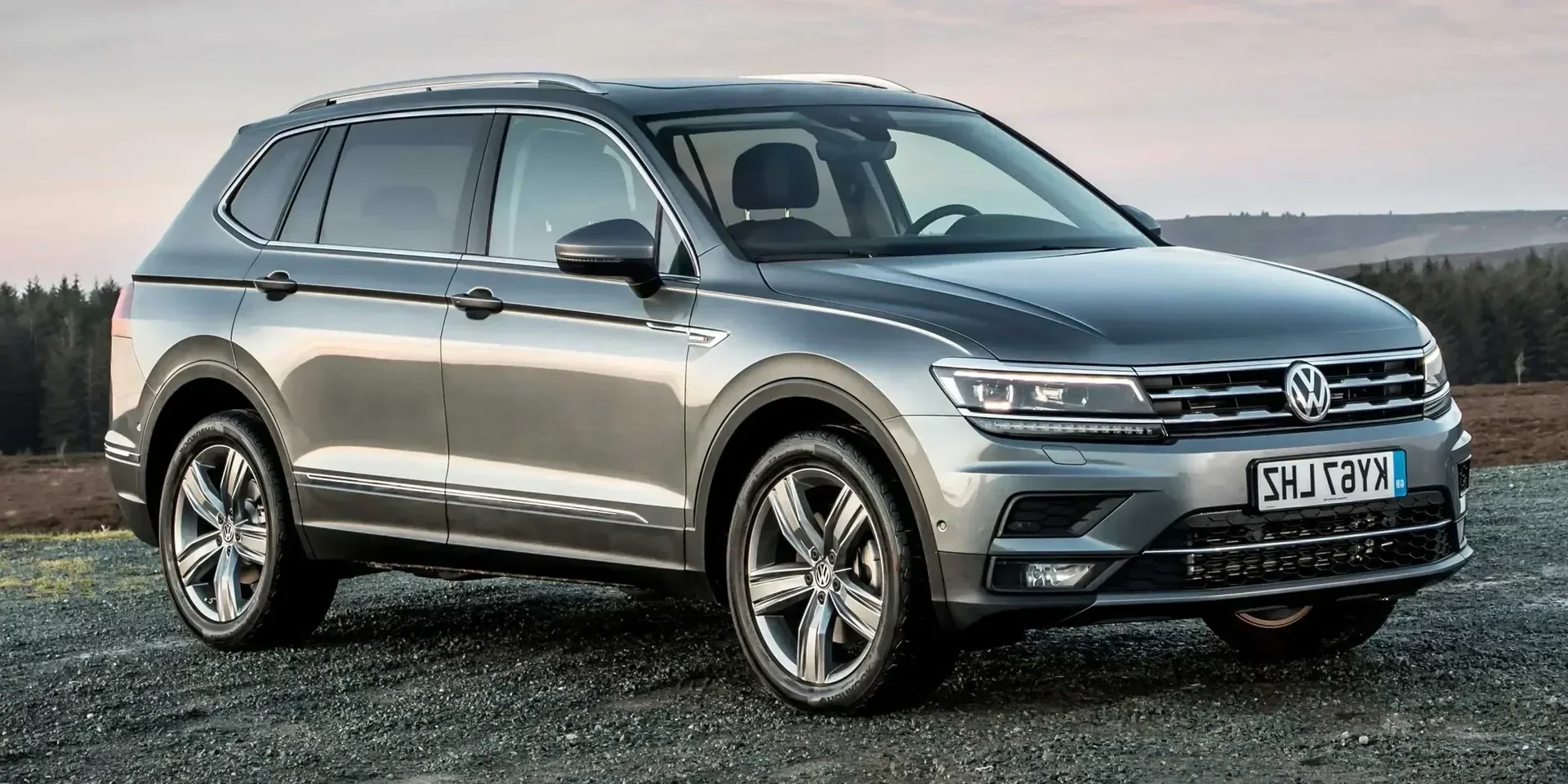 2024 Volkswagen Tiguan Allspace 7-seater photo 1
