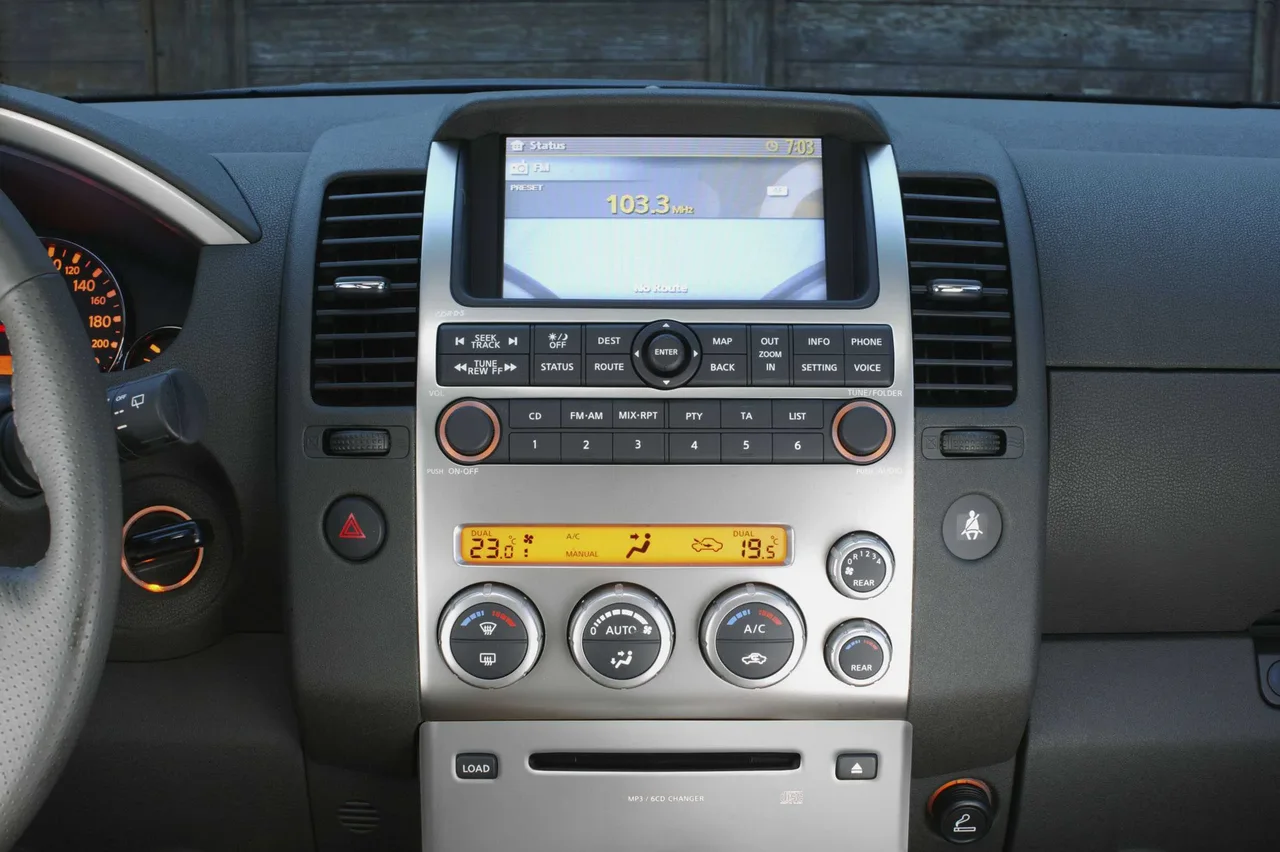 Interior 3
