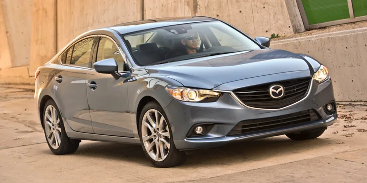 2013 Mazda 6 front three-quarter view