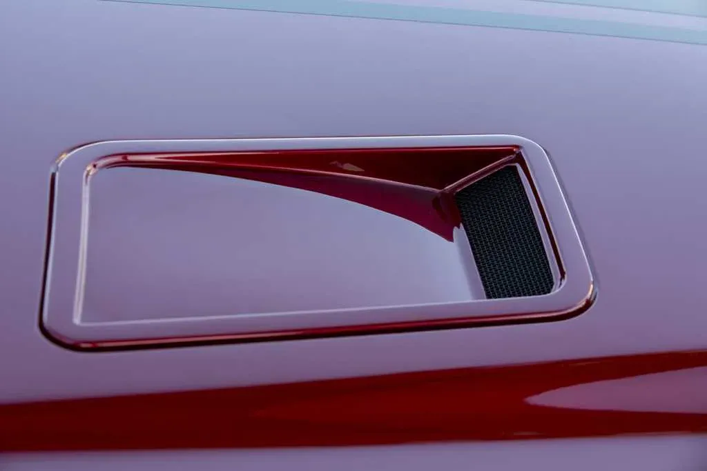 Exterior 4