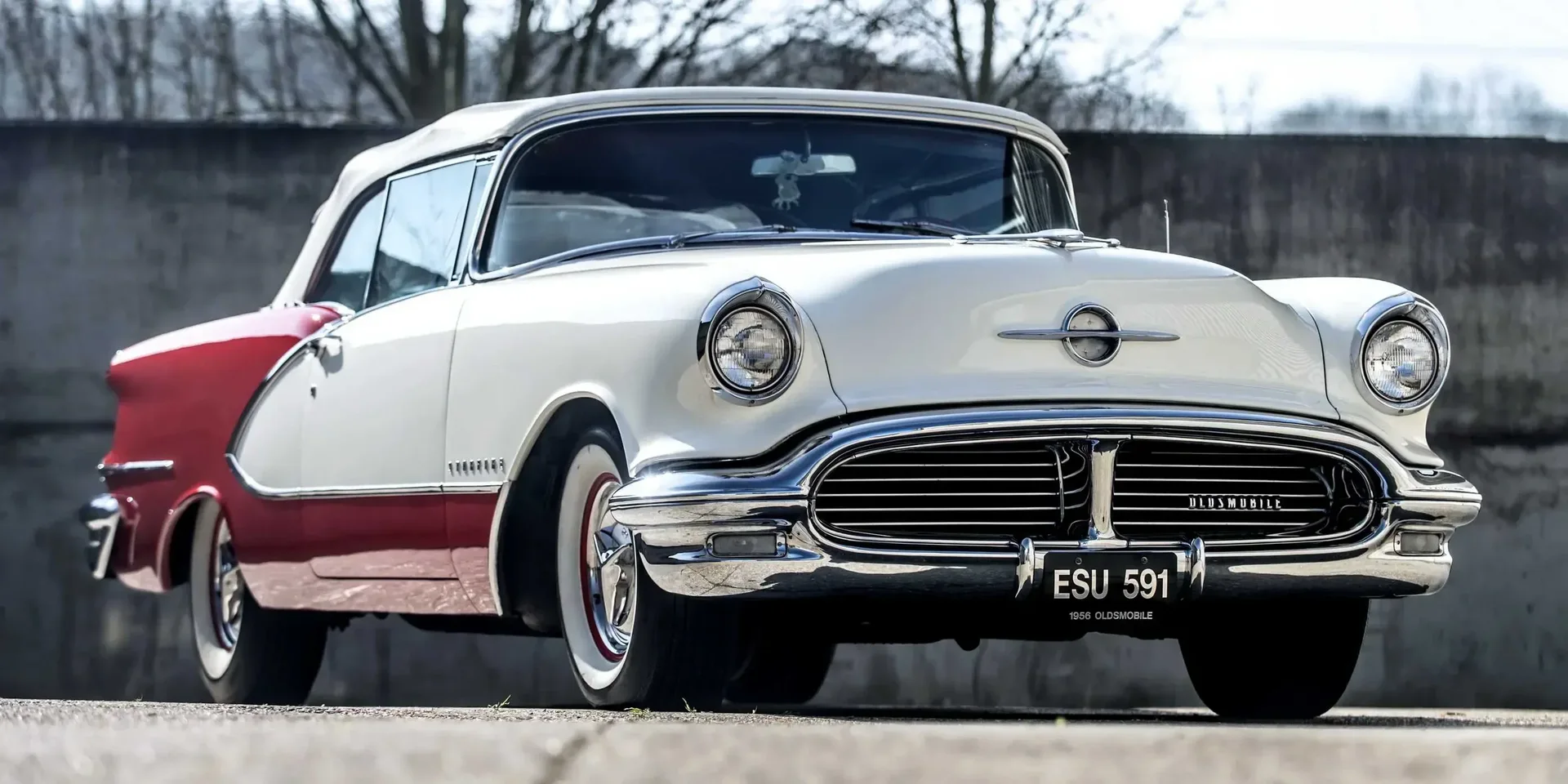 1956 Oldsmobile 98 Ninety-Eight Starfire photo 1