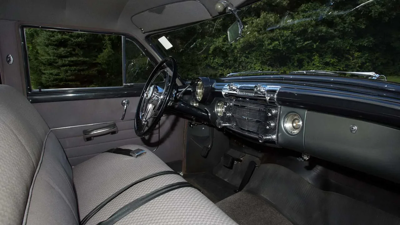 Interior 1