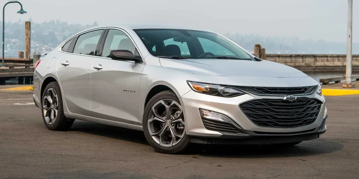 2019 Chevrolet 2019-chevrolet-malibu-20-t-hydra-matic-9-speed main image