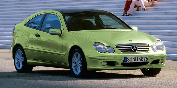 2000 Mercedes-Benz C-Class exterior main image