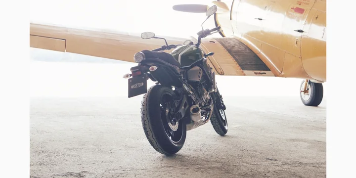 2016 Yamaha XSR700 exterior main image