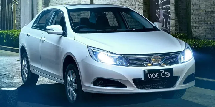 2016 BYD 2016-byd-e5-300-single-speed main image