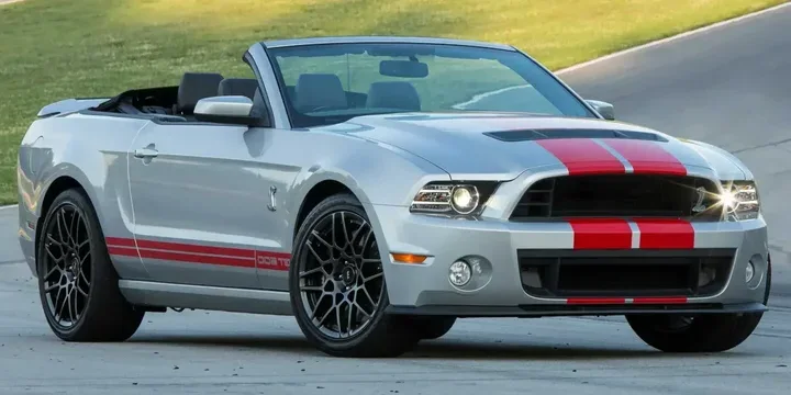 2013 Ford 2013-ford-mustang-shelby-gt500-convertible-manual main image