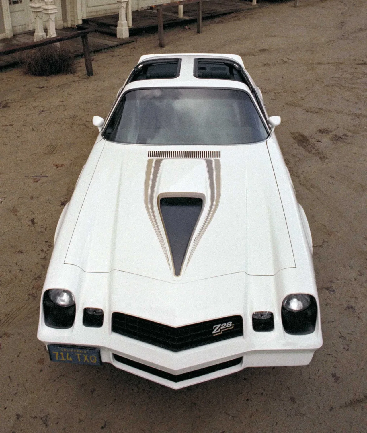 Exterior 5