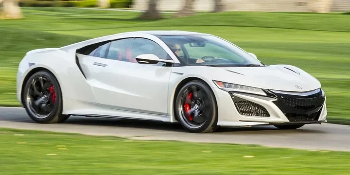 2017 Acura 2017-acura-nsx-dct-9-speed main image