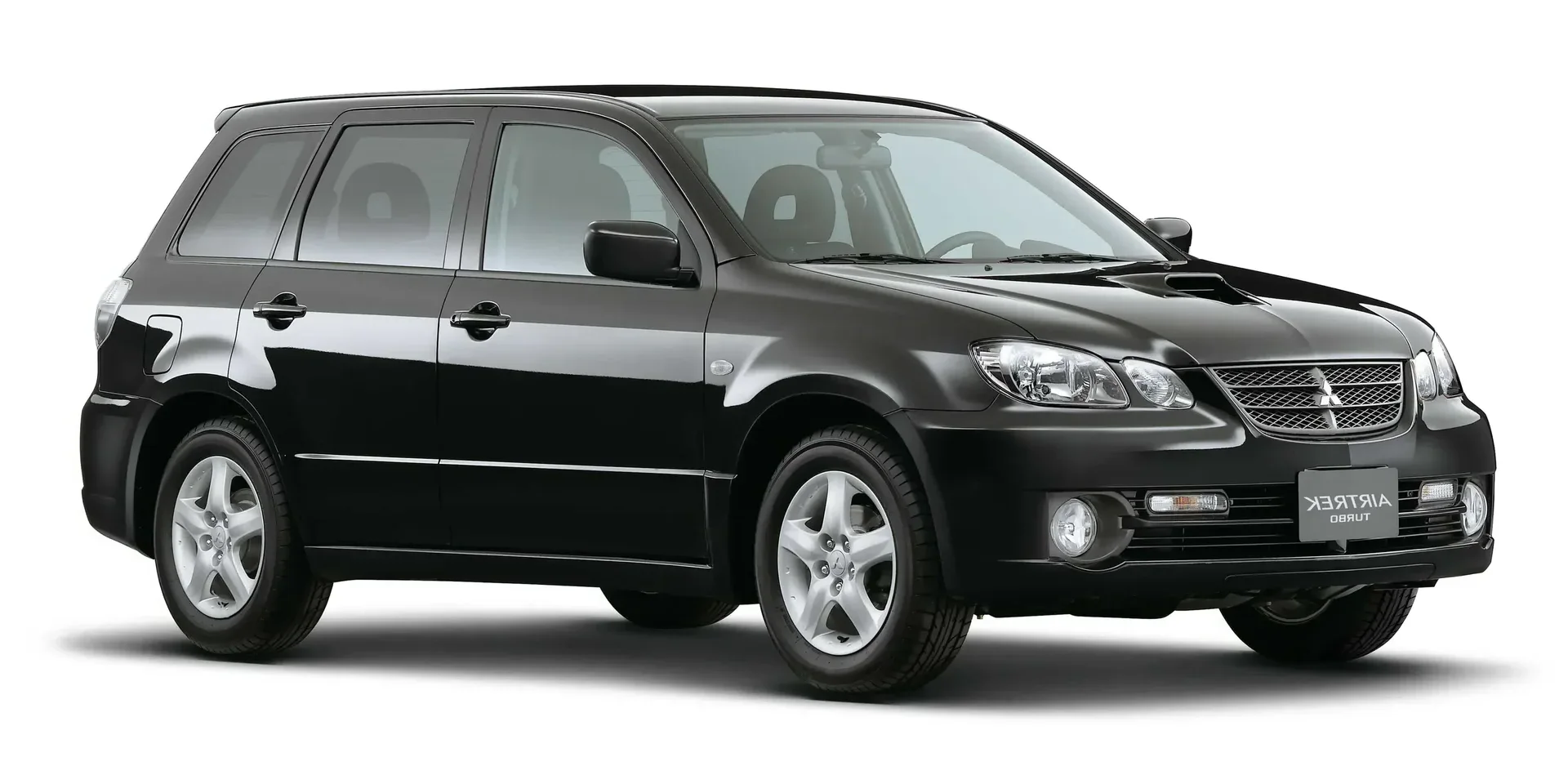 2001 Mitsubishi Airtrek photo 1