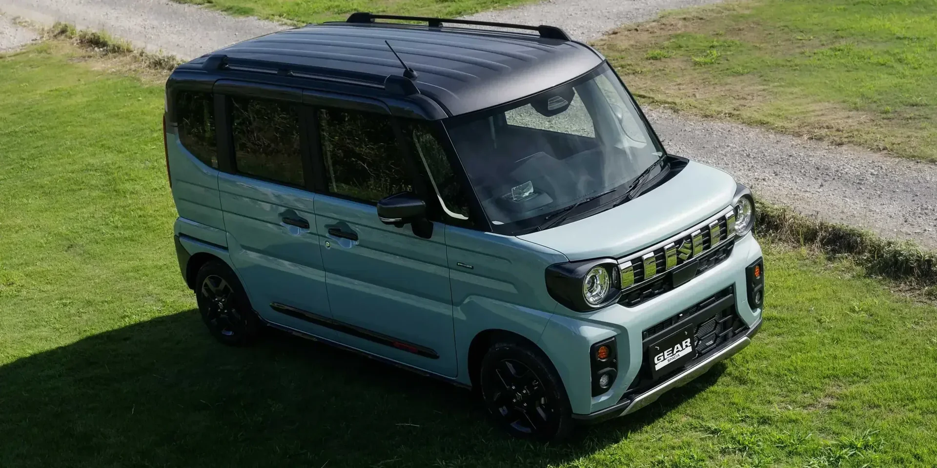 2026 Suzuki Spacia Gear Hybrid photo 1