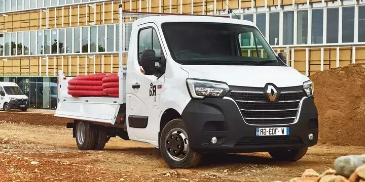 2020 Renault Trucks 2020-renault-trucks-master-generation-iii-2nd-facelift main image