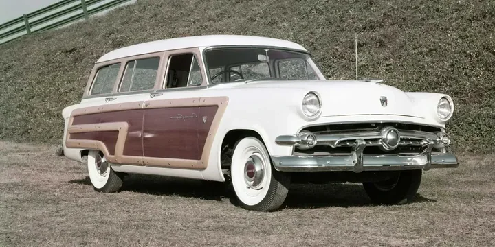 1954 Ford 1954-ford-crestline-wagon-country-squire-39-v8-132ps main image