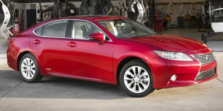 2013 Lexus 2013-lexus-es-300h-e main image