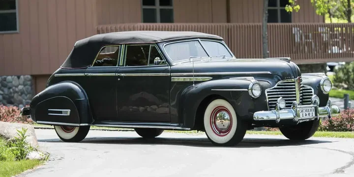 1941 Buick 1941-buick-roadmaster-convertible-phaeton-52-manual main image