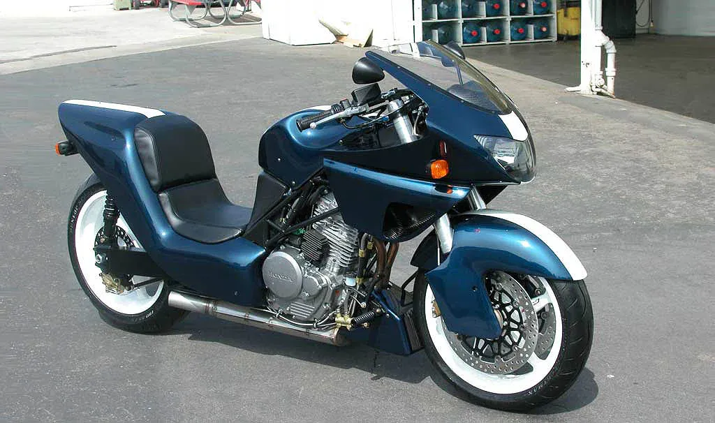 Exterior 4