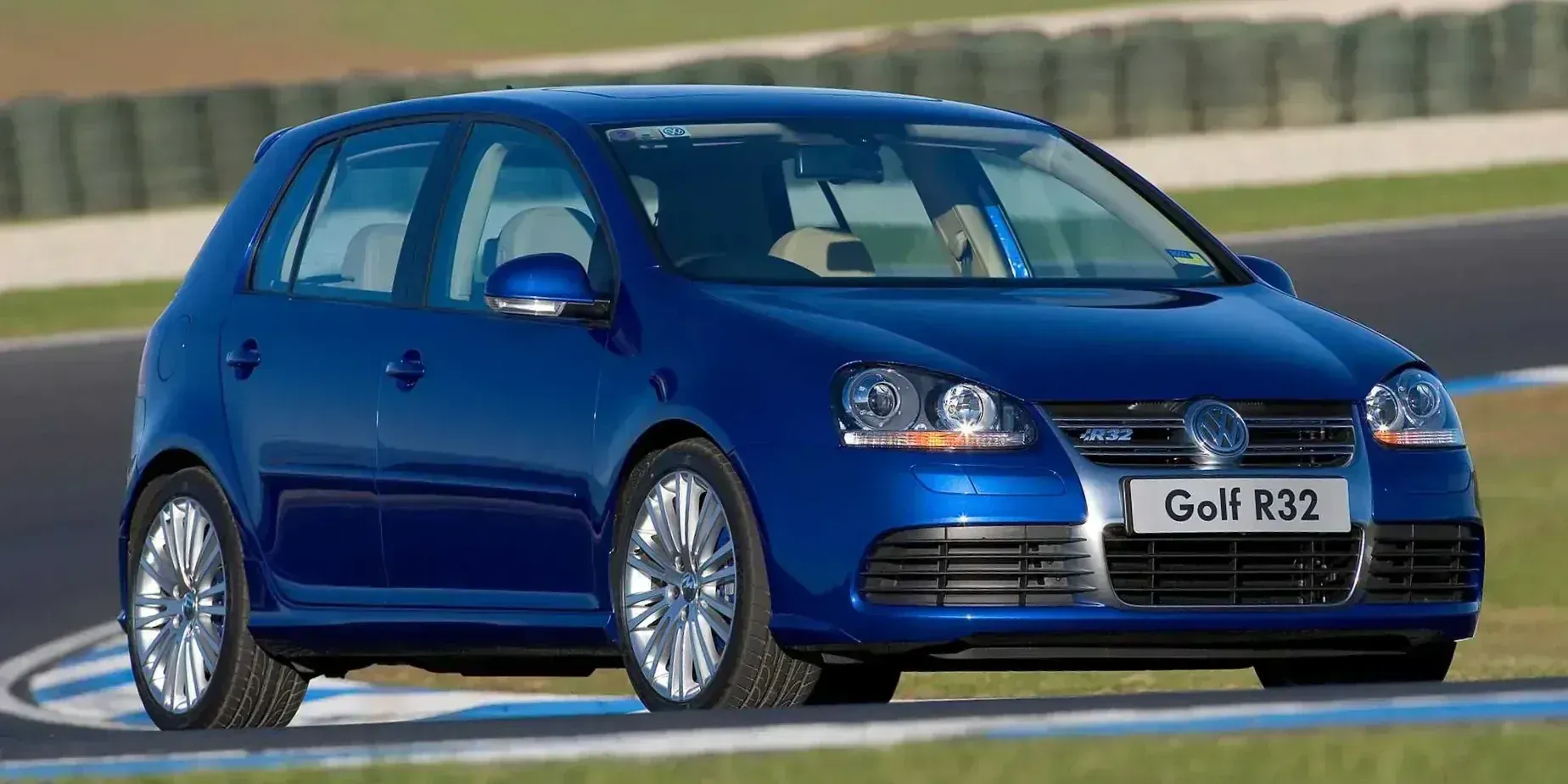 2007 Volkswagen Golf R32 photo 1
