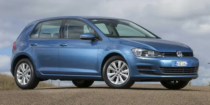 2016 Volkswagen 2016-volkswagen-golf-au-golf-110tsi-au main image