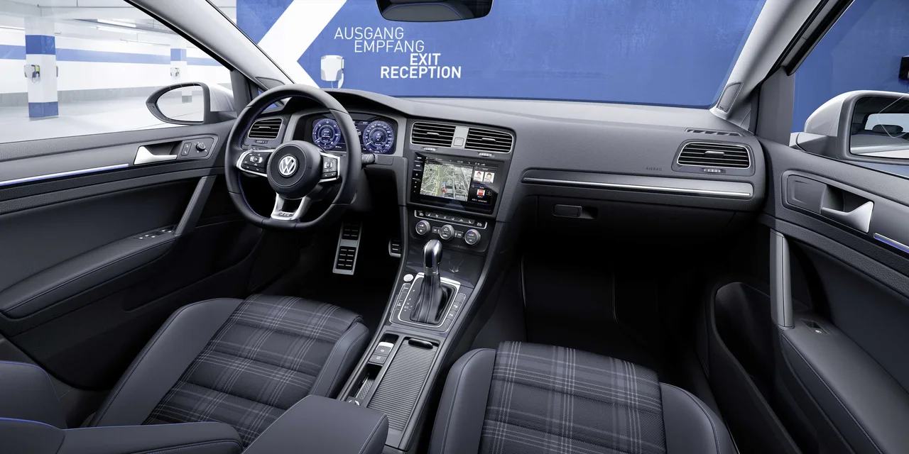 Interior 2