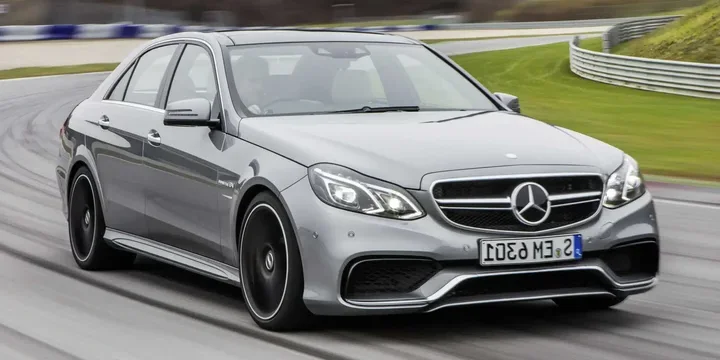 2014 Mercedes-Benz 2014-mercedes-benz-e-class-e-63-amg-amg-speedshift-mct-7-speed main image