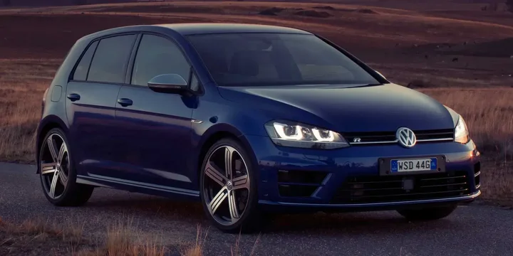 2014 Volkswagen 2014-volkswagen-golf-au-golf-r-au main image