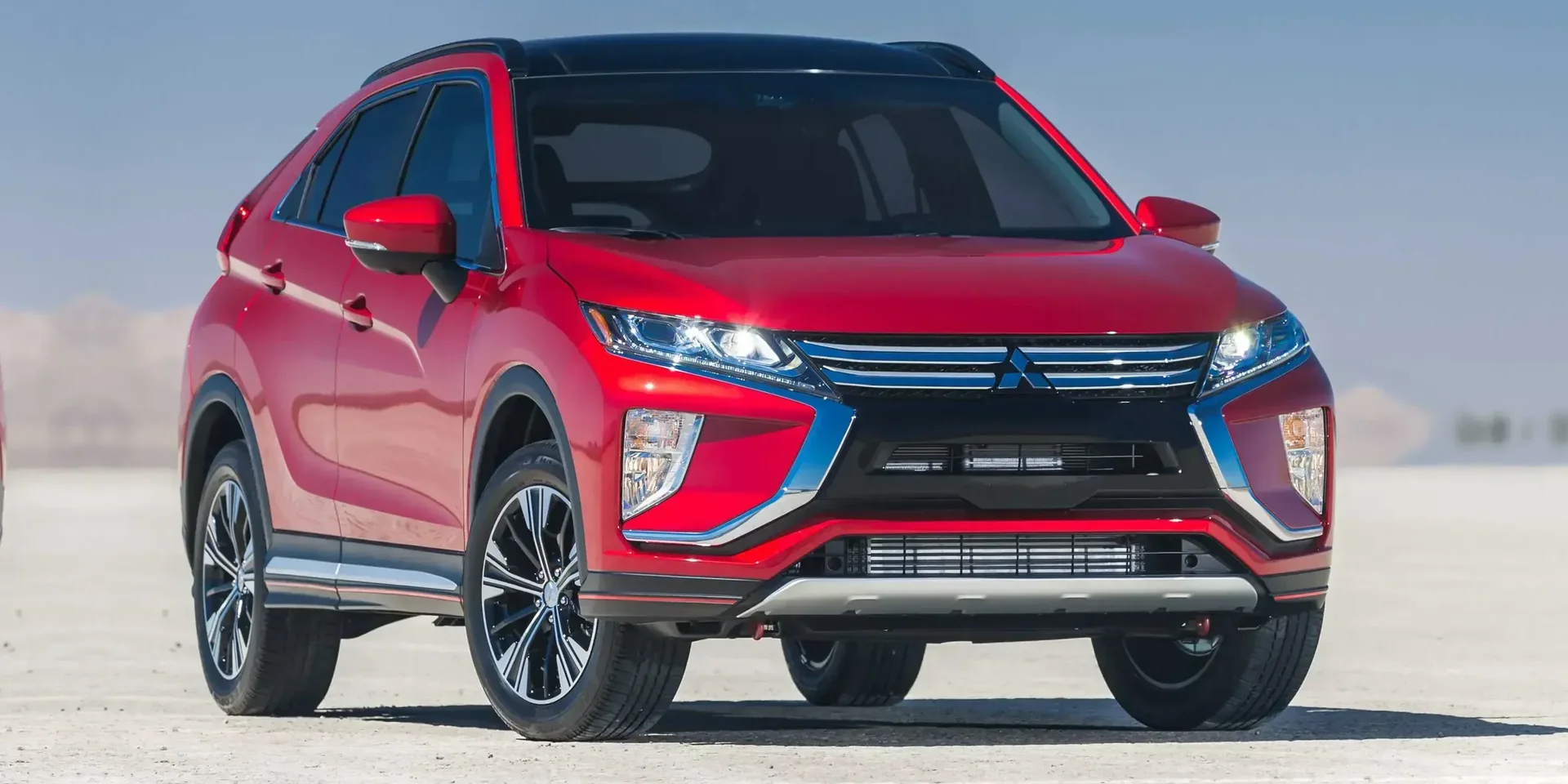 2022 Mitsubishi Eclipse photo 1