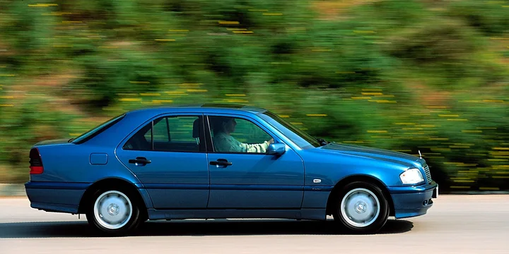 1997 Mercedes-Benz C-Class exterior main image
