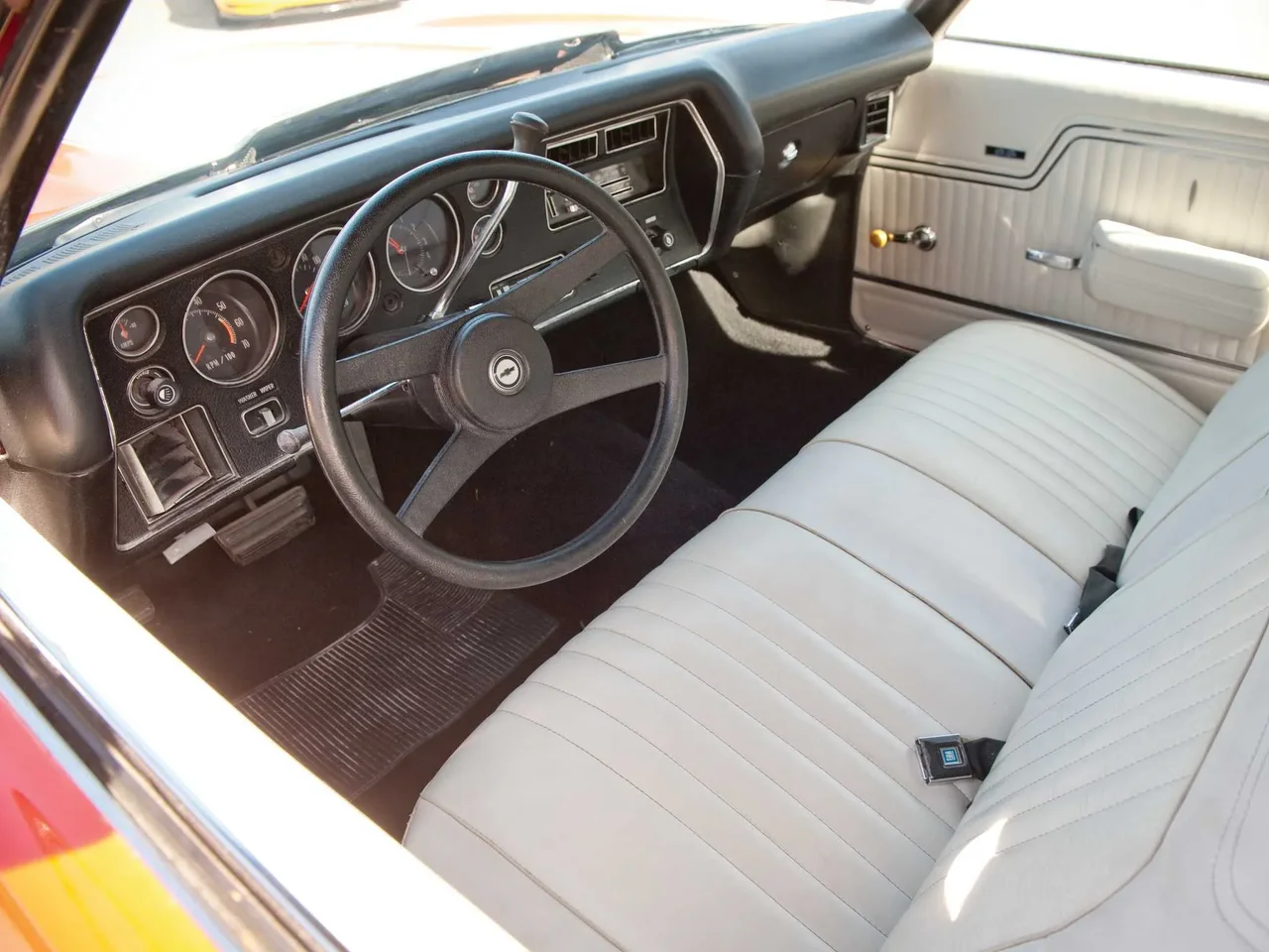 Interior 1