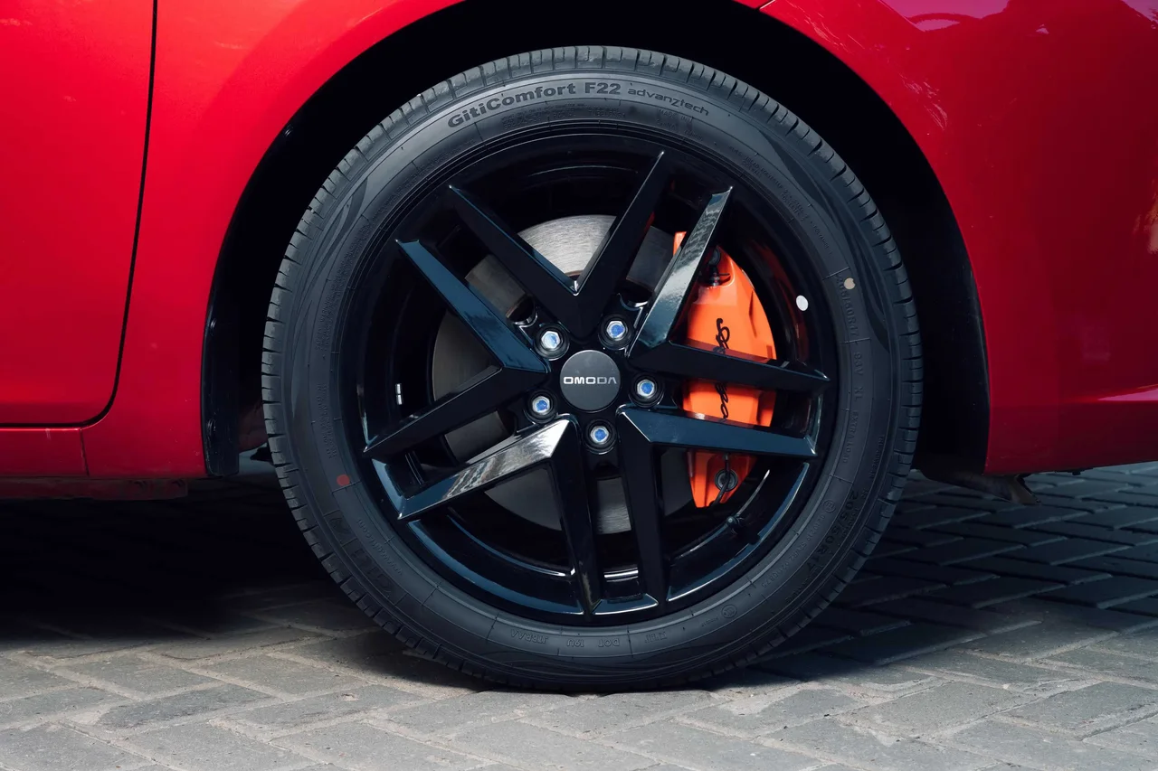 Exterior 12