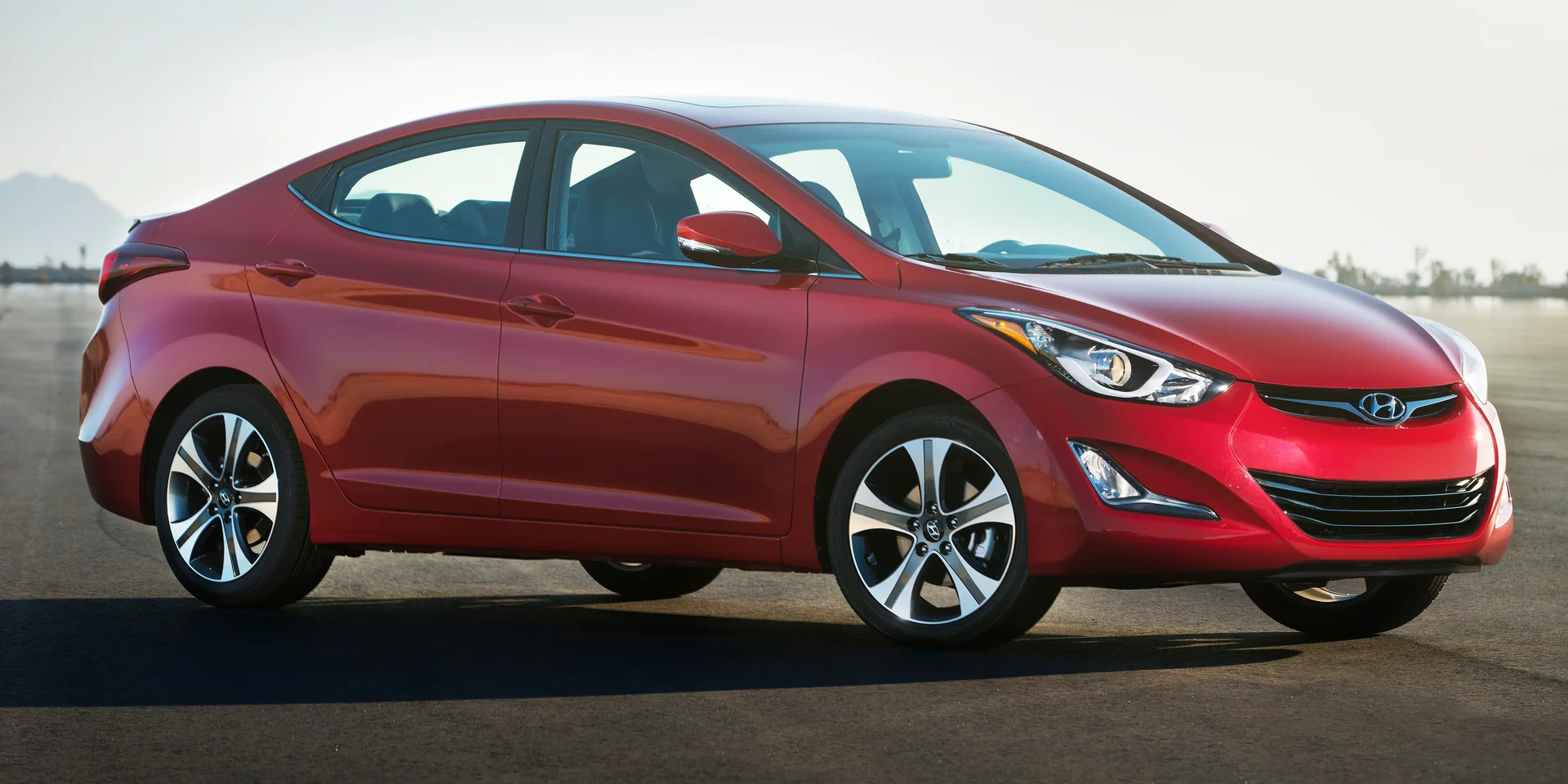 2014 Hyundai Avante photo 1