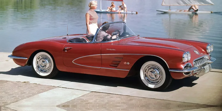 1960 Chevrolet 1960-chevrolet-corvette-convertible-convertible-46-v8-fi-279ps main image