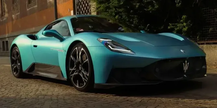 2026 Maserati 2026-maserati-mc20-mcpura main image