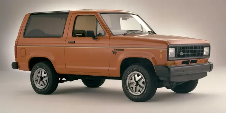1984 Ford 1984-ford-bronco-ii-28-v6-4x4 main image