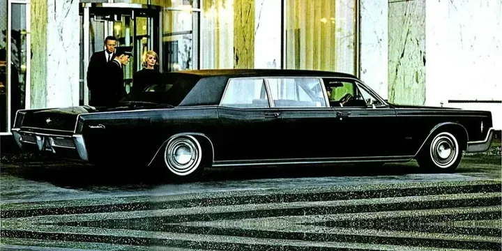 1966 Lincoln 1966-lincoln-continental-executive-limousine main image