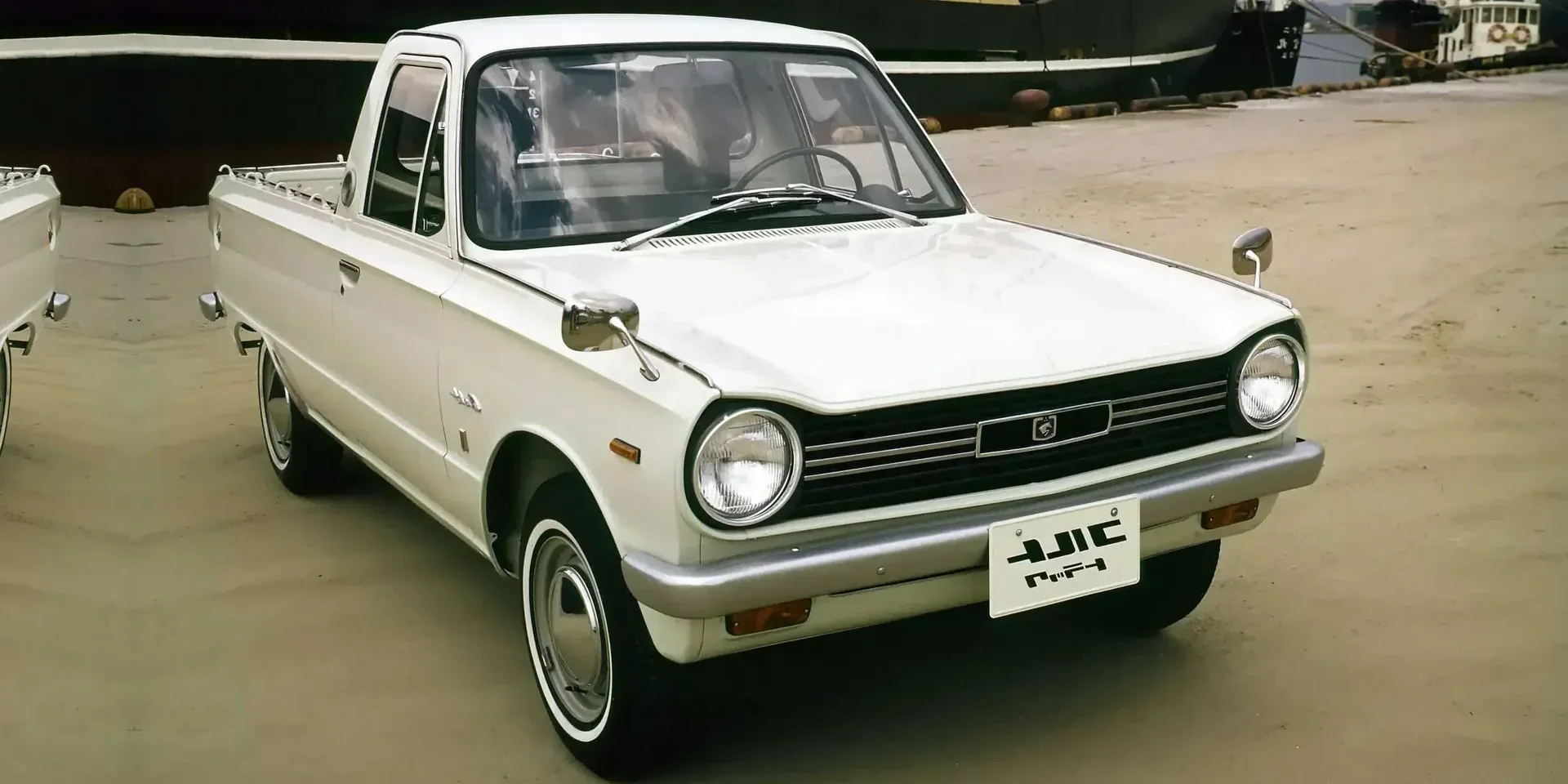 1968 Mitsubishi Colt photo 1