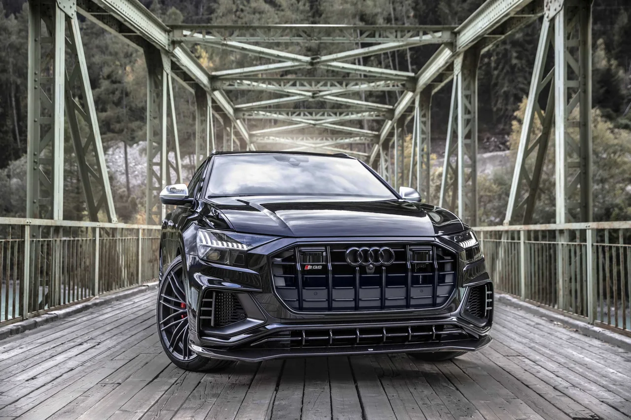 Exterior 4