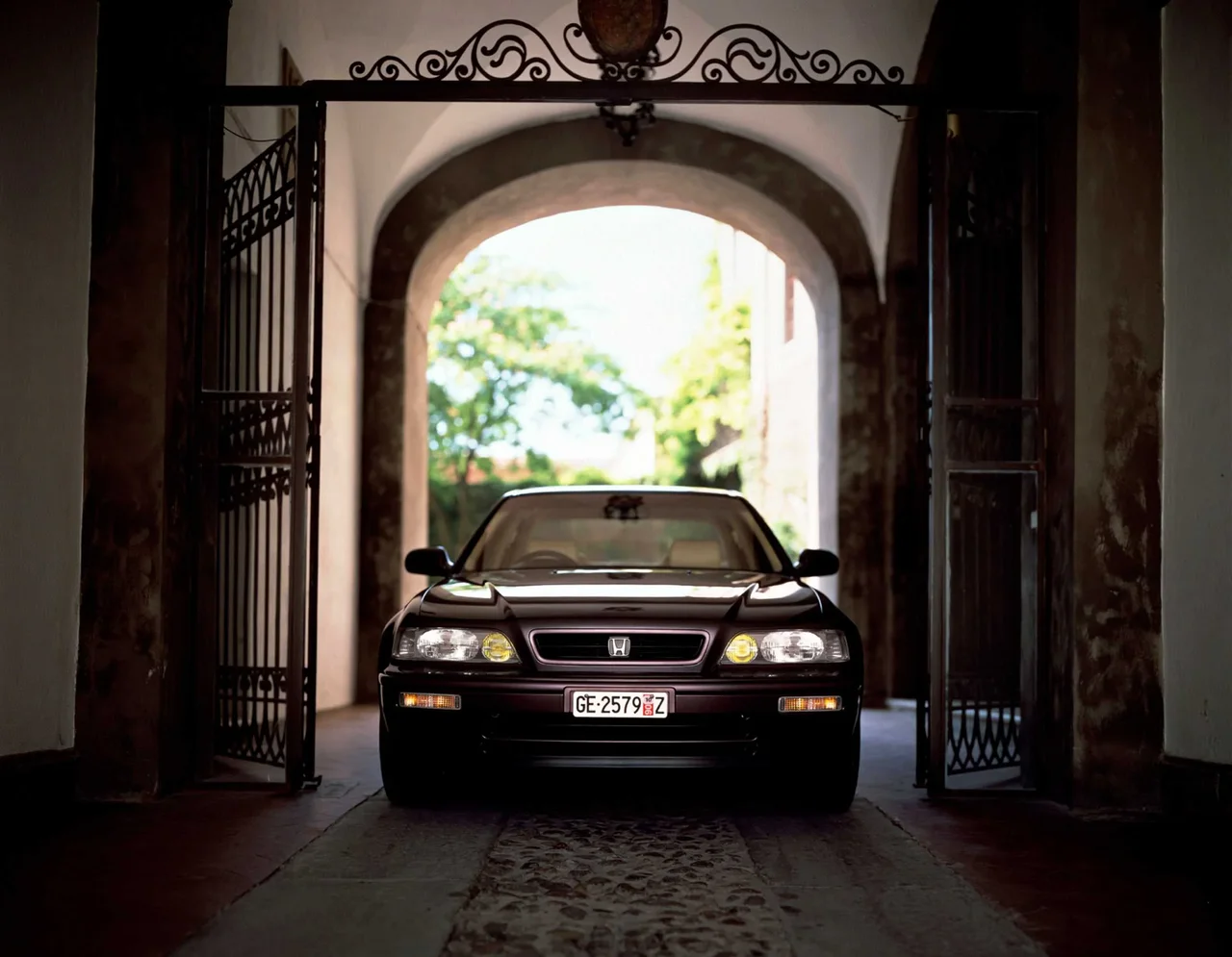 Exterior 4
