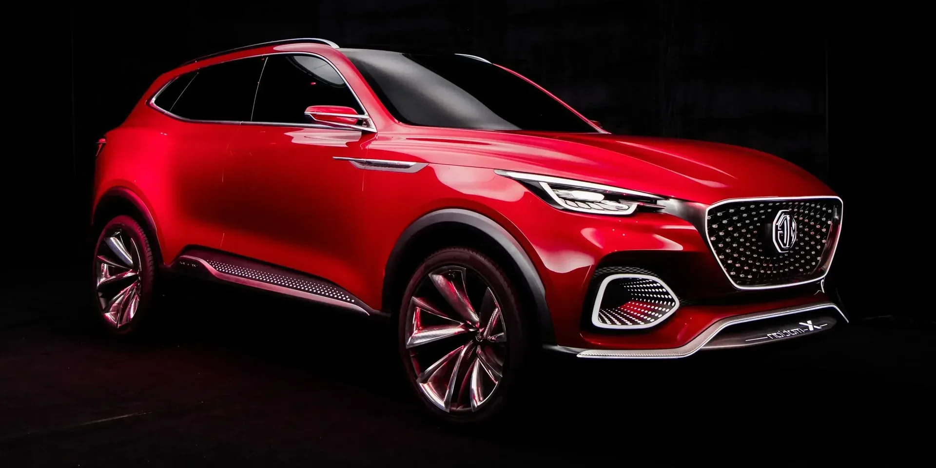 2018 MG X-motion photo 1