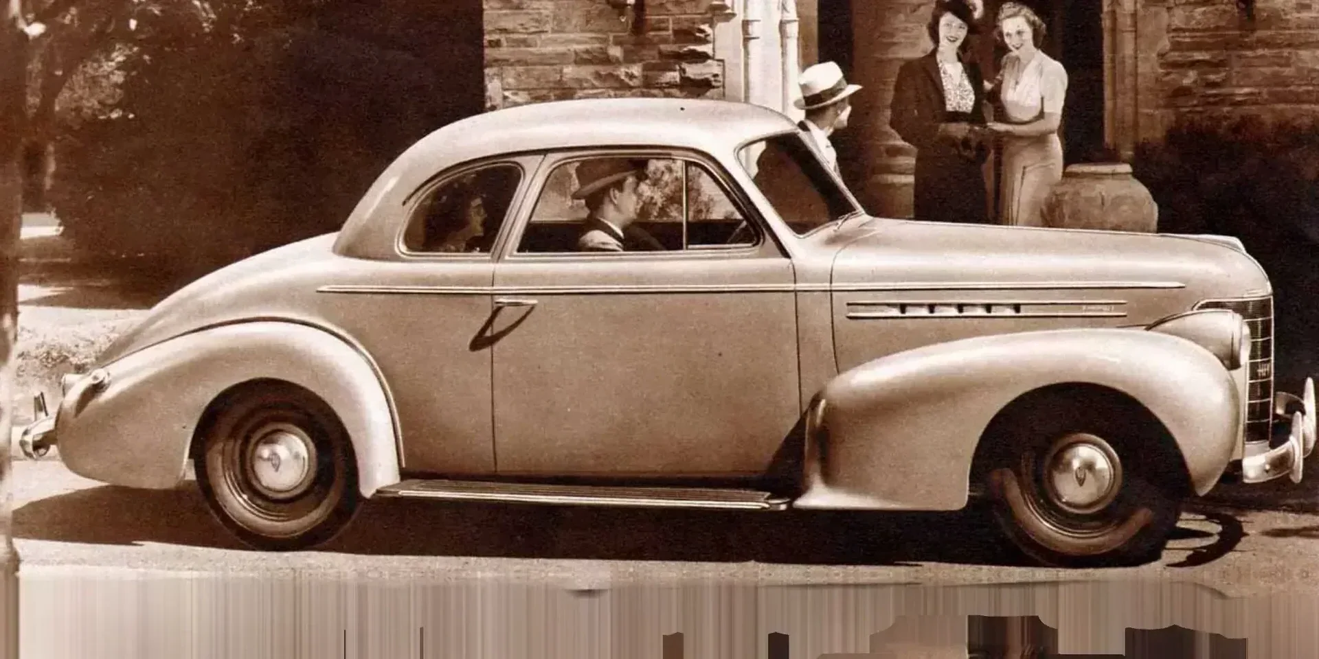 1939 Oldsmobile Series 80 Club photo 1